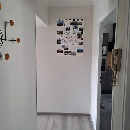 Agreable T2 Classe 3 Etoiles, Refait A Neuf, Dans Quartier Calme Rodez