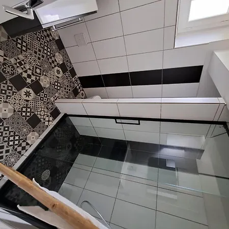 Διαμέρισμα Agreable T2 Classe 3 Etoiles, Refait A Neuf, Dans Quartier Calme