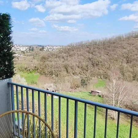 T2 Classé 3 étoiles, Refait à Neuf, Dans Quartier Calme *