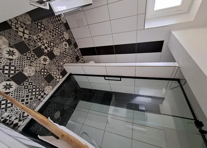 Apartamento T2 Classé 3 étoiles, Refait à Neuf, Dans Quartier Calme