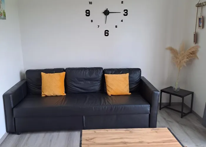 T2 Classé 3 étoiles, Refait à Neuf, Dans Quartier Calme * Rodez